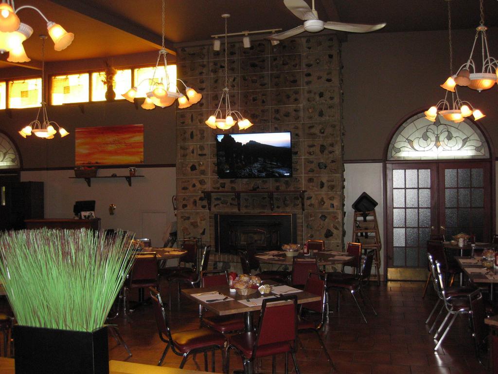 Hotel Matagami Bagian luar foto