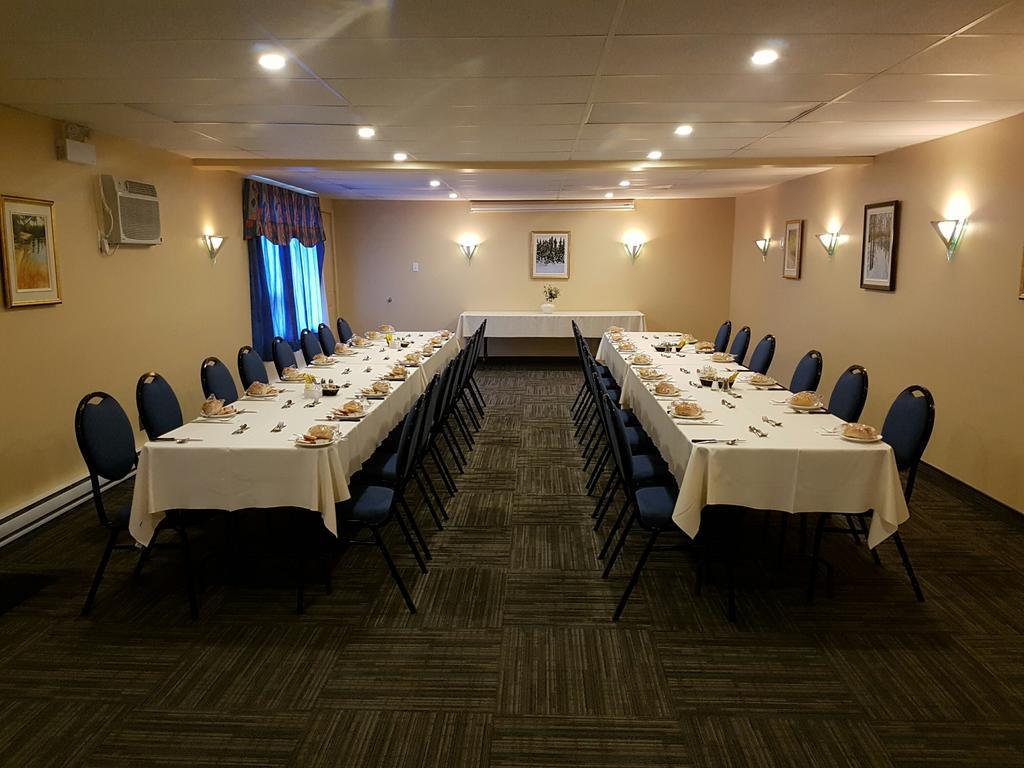 Hotel Matagami Bagian luar foto
